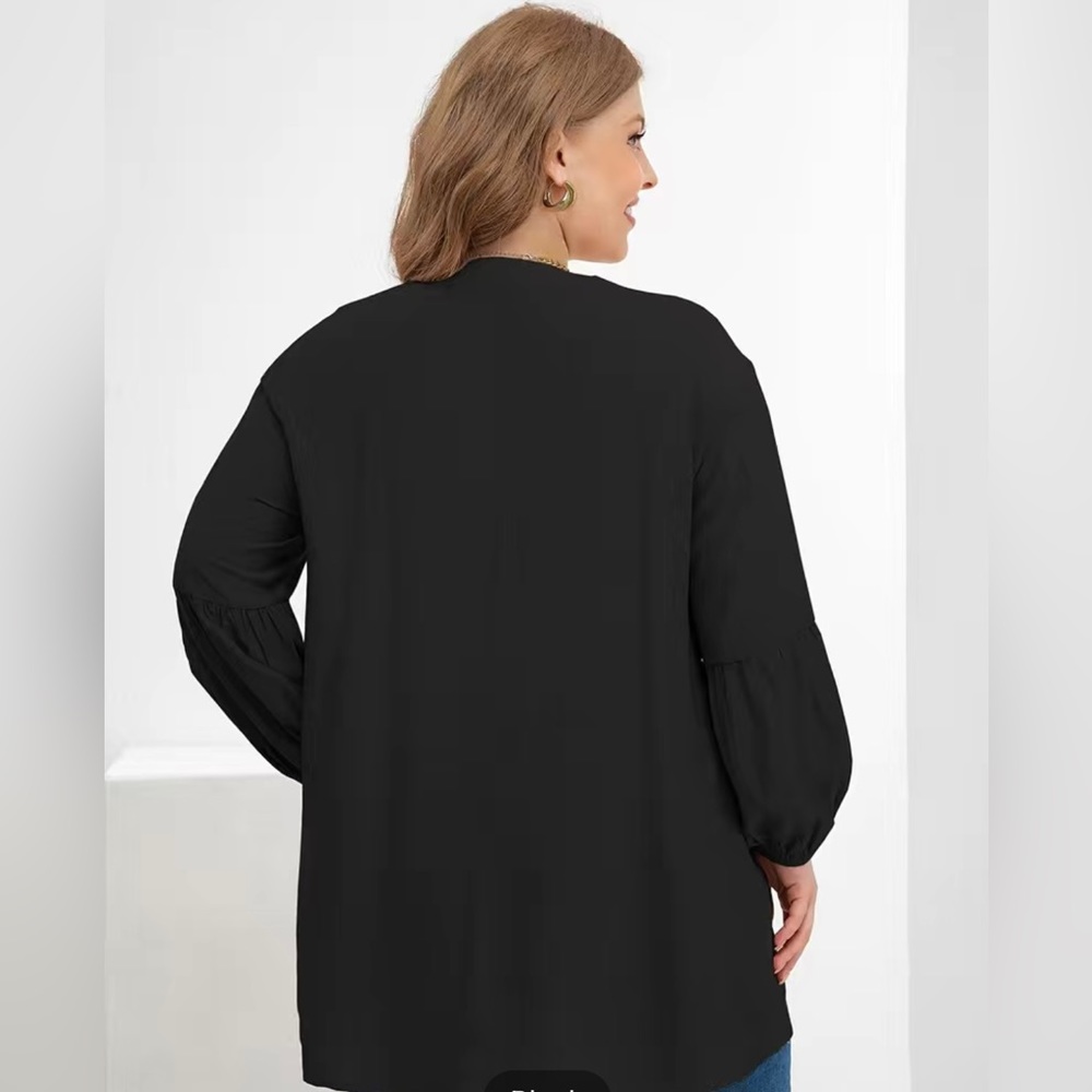 NWT Black Button Down Loose Fitting Blouse Size 16 - Picture 2 of 3